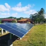 foto de painéis solares